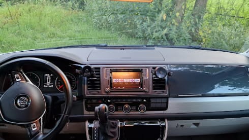 Zilveren Zwerver – Volkswagen camper (2018) - automatic 
