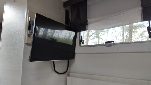 Bart en M-P – 4p Chausson semi-integrated uit 2020