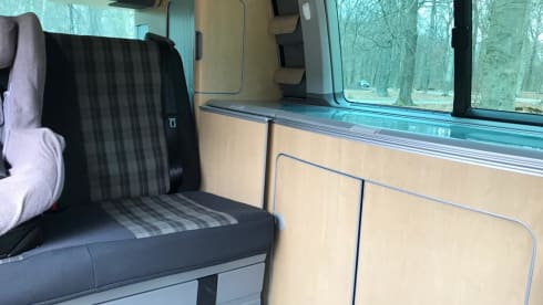 California 4motion – Beautiful T5 for rent for trips within the Netherlands