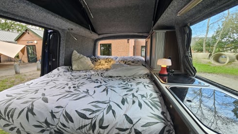Keep it Simple – Volkswagen camper van from 2004
