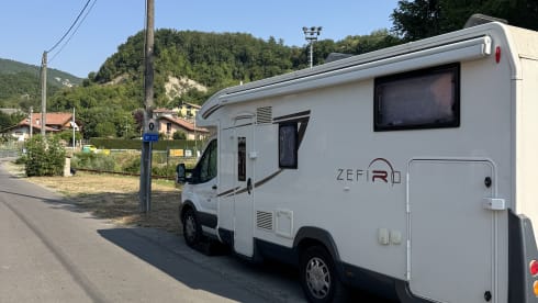 Équipe de roulage semi-intégrée de 4 couchettes depuis 2017