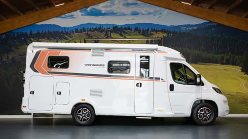 Weinsberg 600 Meg 2p from 2024