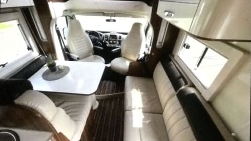 Mc lois – Fiat semi-integrated camper