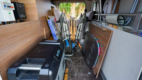 Tortuga  – Luxurious 4 sit Camper FULLY EQUIPPED Solar Generator 4000w