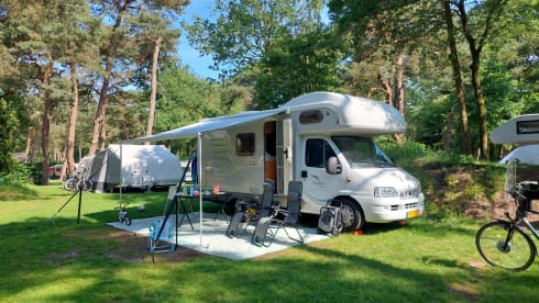 5p Hymer alcove from 2005