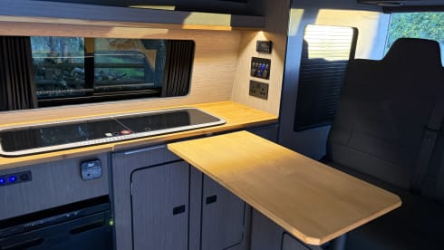 Clive – Camping-car Volkswagen 4 places de 2017