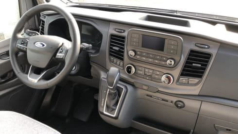 Nieuwe Camperbus Grey Matter – FORD LMC Innovan 590 camper van from 2024 Gray Matter