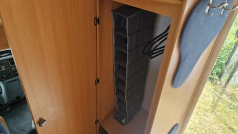 C30 – 6p Rimor alcove from 2013