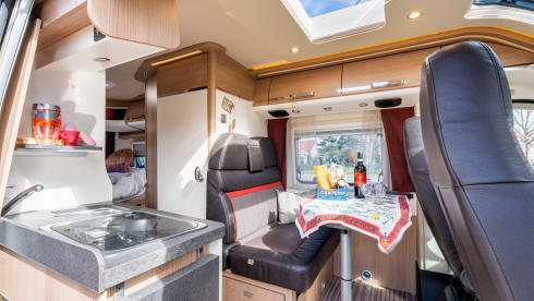 Bus camper Malibu 600 DB GT in perfect condition for 2 persons (Sdam)