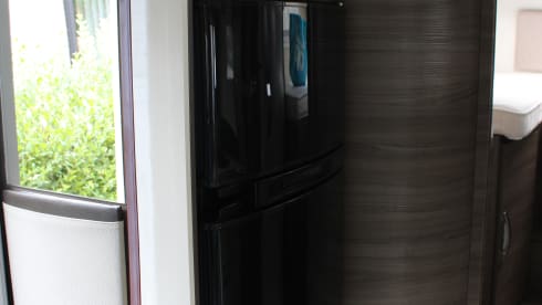 Corneel – 4p McLouis semi-integrated uit 2018