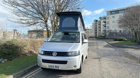 Skye1, 4 berth campervan with pop top roof