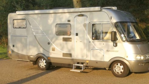 B674sl maxi winter – 2p Hymer integrated from 2006