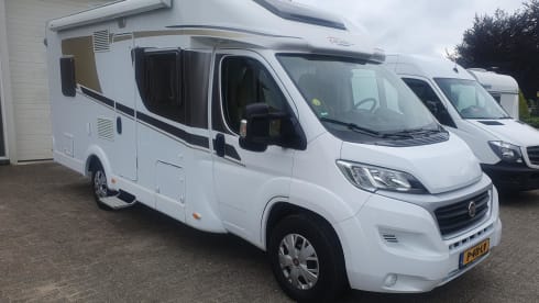 FIAT Carado T348 from 2018 4P *still available in September/late season