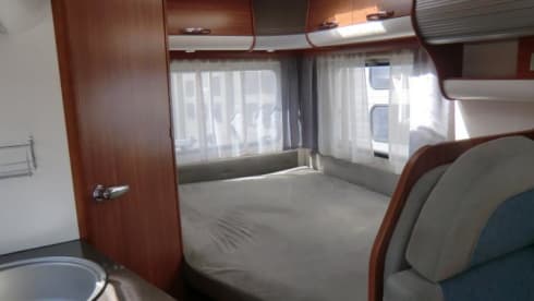 Comfortable 3 to 4 person Adria Sport 573 DF.