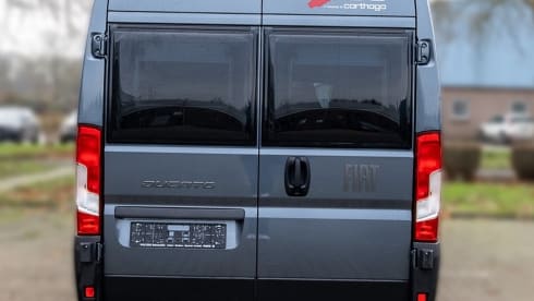 2p Malibu bus uit 2025