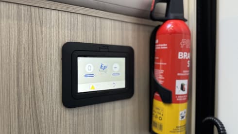 60 Years Edition – 3p Adria Mobil semi-integrated uit 2026