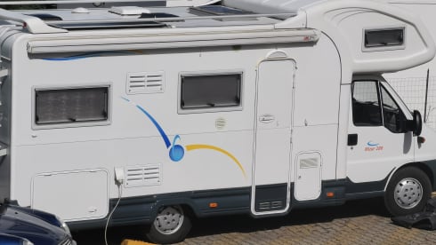 Mizar – Large camper with 2 double beds to travel all over Sardinia