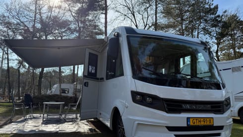 Weinsberg Caracore 700 meg – 4p Fiat integrated from 2024