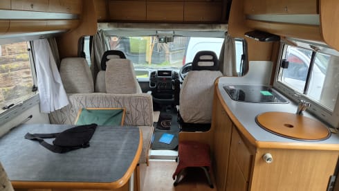 Family Explorer  – 4 berth Fiat bus from 2006