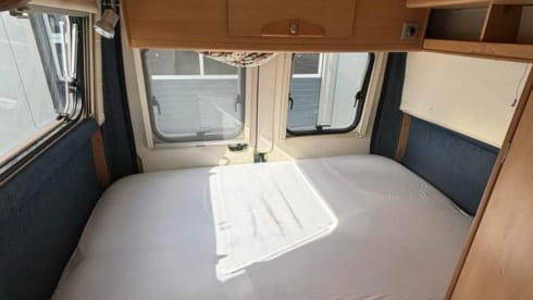 Adria twin – 2p Fiat bus uit 2005