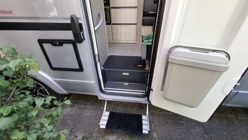Ons Hotel op wielen V2.0! – Adria Compact Automatic 2 persons - built in 2019
