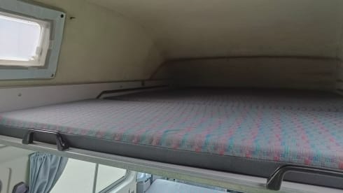 De Bobbel – Ford Nugget West Falia Bus Camper