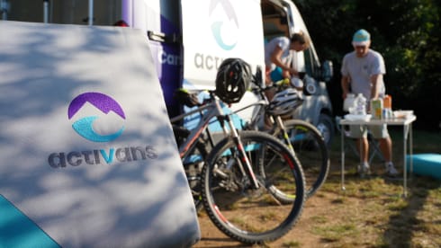 Van for 2 - Surftrip