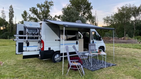 Duke 1 – Brand new and luxurious campervan 