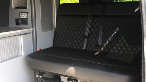 Darcey VW T5 North Devon 
