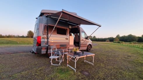 Bobil – 2024 Hymer campervan 4 personen