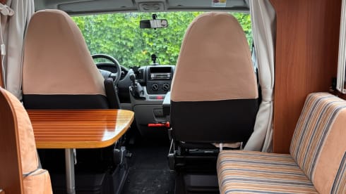 4p Carado semi-integrato dal 2011