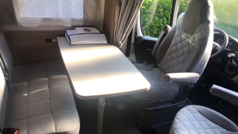 CARADO T338 Camper Clever Edition 2021 with air conditioning