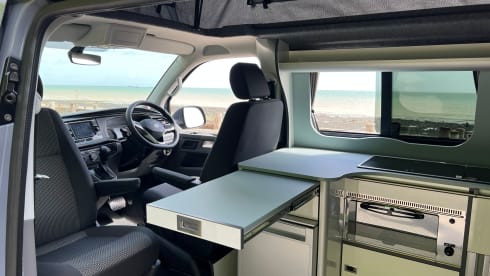 (VW002) 2022 AUTO 'Rebellion' VW Camper Van Sleeps 2 Adults + 2 Children