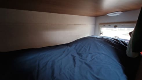 Moby the mobi  – 4p Eura Mobil alcove uit 2009