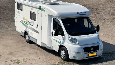  Camper Chausson/Fiat Ducato incl. Insurance & Roadside Assistance