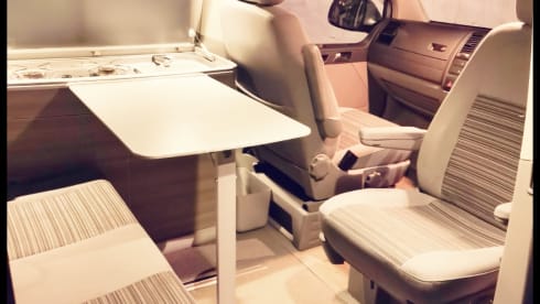 Calvin the Camper – Top Spec VW California 4 berth with night heater. Price inc insurance!