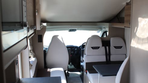 Little John – Our Luxury 2021 6 berth, Fixed Bed