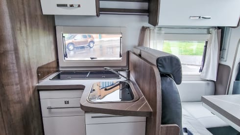 Kayona – NEW LUXURY 5p Benimar Cocoon 463 - 2023