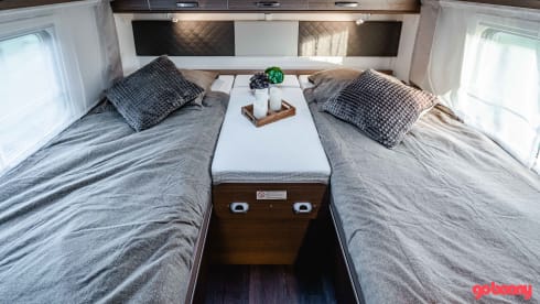 Luxury semi-integrated mobile home from 2020