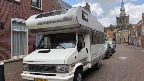 Hymercamp for 5 persons.
