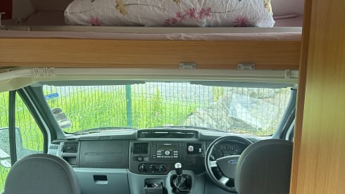 6 berth Ford Rollerteam
