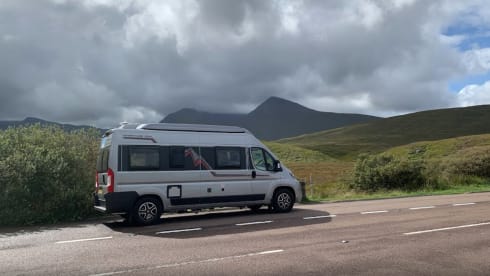 SF24 DVV - Manual Transmission – 4 berth Autotrail campervan from 2024