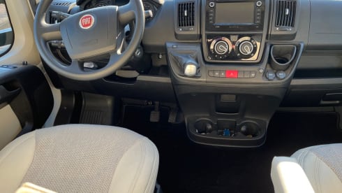 Olli – Olli - Dein Etrusco-Wohnmobil im nächsten Urlaub für max. 4 Pers.