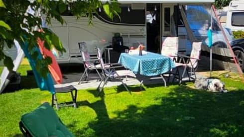 Benimar Cocoon 468 – DELUXE mobile home 4 pers with tow bar