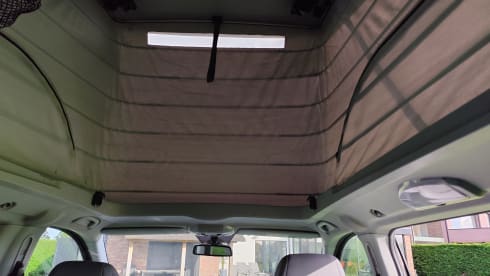 4p Mercedes-Benz campervan from 2012
