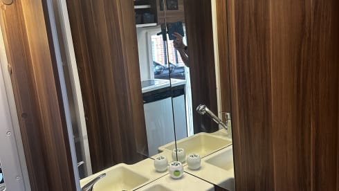 VanGough – 6 berth Fiat alcove from 2019