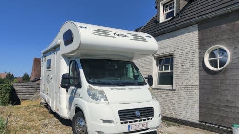 4p Mobilvetta alcove uit 2007