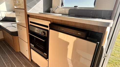 6 berth Roller Team alcove from 2024