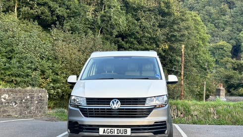 Aggi – AGGI DUB - VW (LWB) Camper with all your creature comforts- North Devon