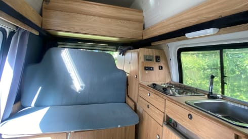 De Vrijbuiter – 7 Berth Chausson bus from 2013